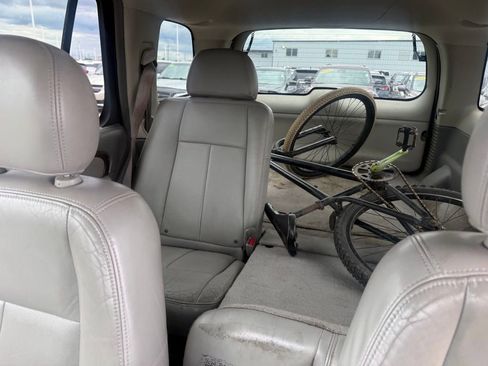 Used 2005 Buick Rainier CXL AWD/4WD image 11