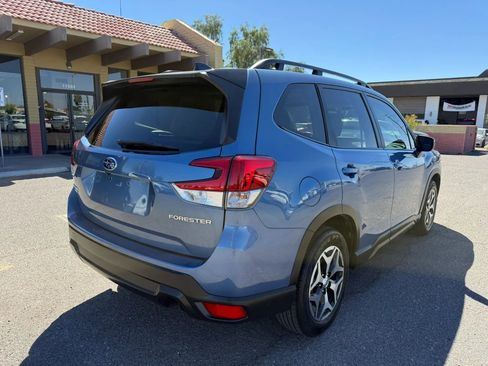 Used 2024 Subaru Forester Premium image 10