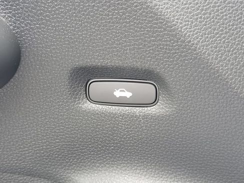 Certified 2024 Honda Civic EX image 28