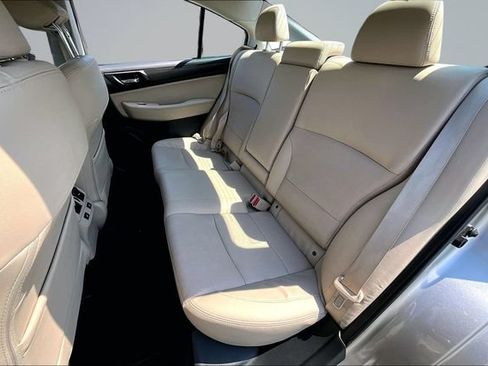Used 2015 Subaru Legacy 2.5i Limited AWD/4WD image 21