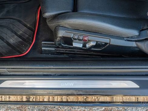 Used 2017 BMW 430i Convertible image 18