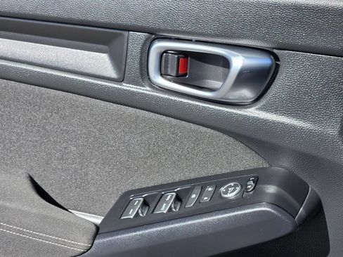 Used 2025 Honda Civic Sport image 20