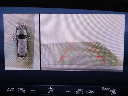 Used 2025 Buick Enclave Sport Touring image 13