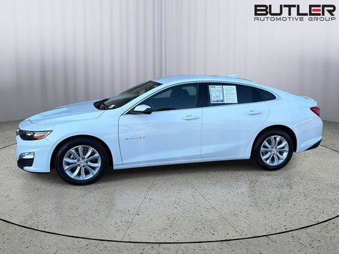 Used 2024 Chevrolet Malibu LT FWD image 3