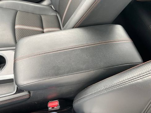 Used 2024 Nissan Altima 2.5 SR FWD image 33