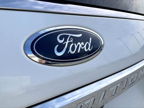 Used 2020 Ford Expedition Max XLT image 30