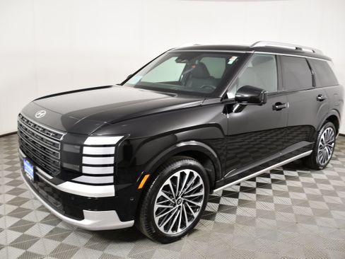 Used 2026 Hyundai Palisade Calligraphy AWD/4WD image 10