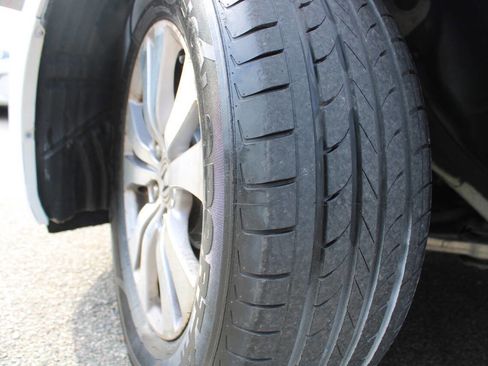 Used 2014 Honda Odyssey EX-L image 19