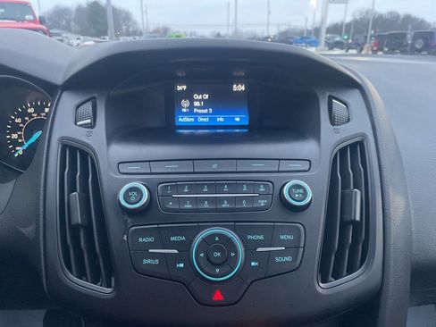 Used 2018 Ford Focus SE image 26