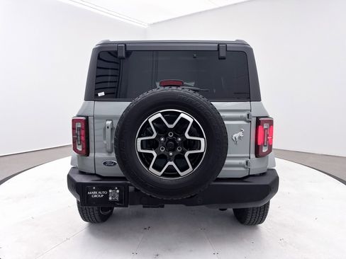Used 2024 Ford Bronco Outer Banks image 17