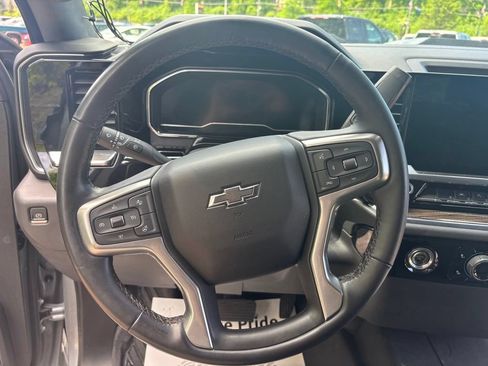 Used 2023 Chevrolet Silverado 1500 LT Trail Boss w/ Protection Package AWD/4WD image 15
