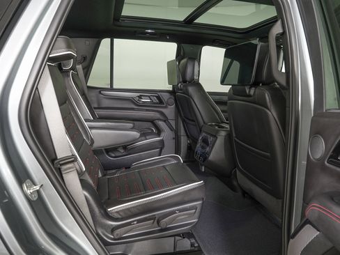 Used 2026 GMC Yukon AT4 Ultimate image 11