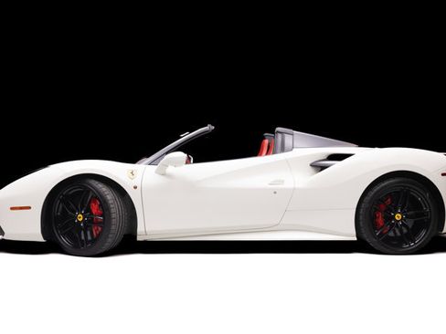 Used 2017 Ferrari 488 Spider RWD image 22