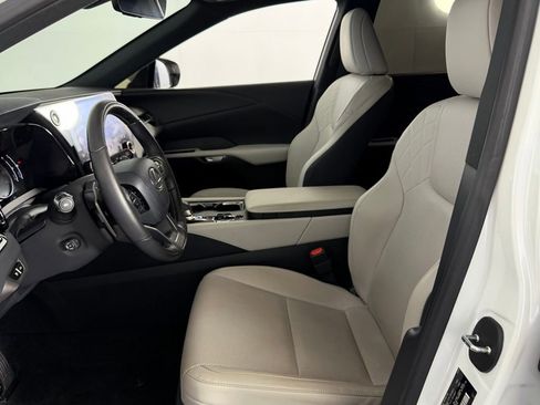 Used 2024 Lexus RX 350 Premium image 21