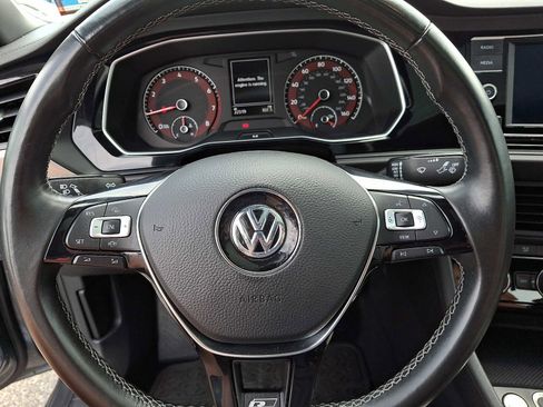 Used 2020 Volkswagen Jetta R-Line w/ R-Line Cold Weather Package FWD image 20