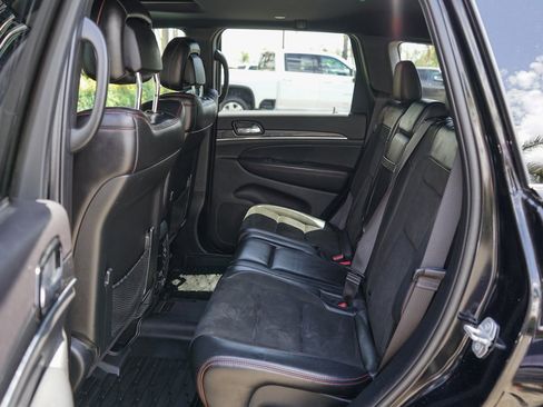 Used 2020 Jeep Grand Cherokee Trailhawk image 36