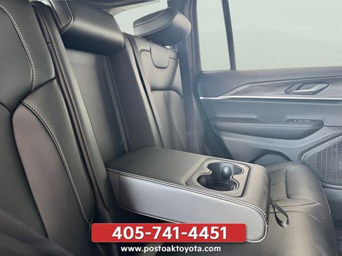Used 2025 Jeep Grand Cherokee Limited w/ Black Appearance Package AWD/4WD image 20