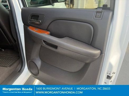 Used 2007 GMC Sierra 1500 SLT w/ SLE/SLT Trailering Package AWD/4WD image 28