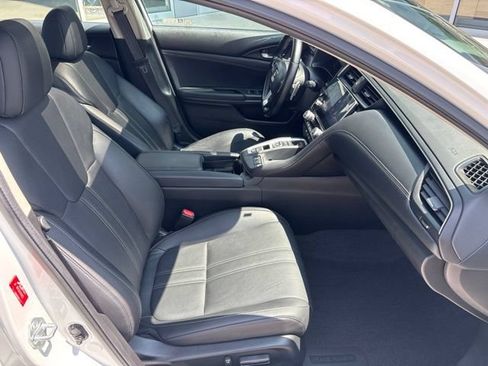 Used 2022 Honda Insight Touring image 29