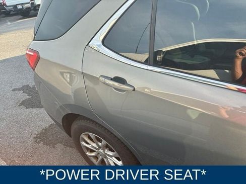 Used 2018 Chevrolet Equinox LT FWD image 8
