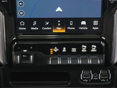 Used 2024 RAM 1500 Limited image 15