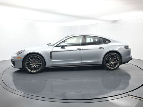 Certified 2023 Porsche Panamera Platinum Edition RWD image 2