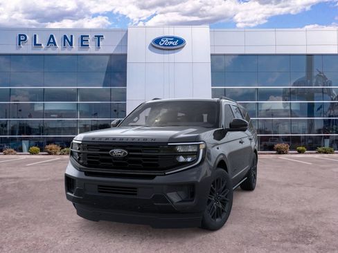 New 2026 Ford Expedition Platinum w/ Stealth Appearance Package AWD/4WD image 2