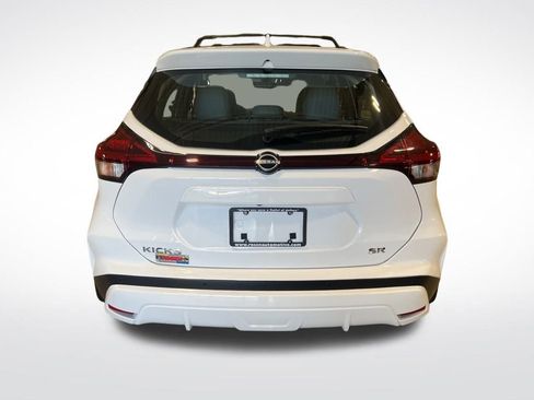 Certified 2024 Nissan Kicks SR w/ SR Premium Package image 49