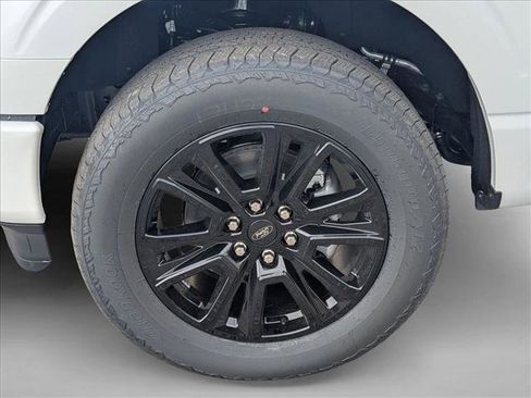 New 2025 Ford F150 Platinum w/ Equipment Group 702A High image 10