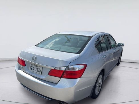 Used 2015 Honda Accord EX image 3