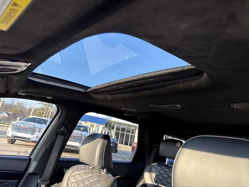 Used 2022 Hyundai Palisade Calligraphy image 35