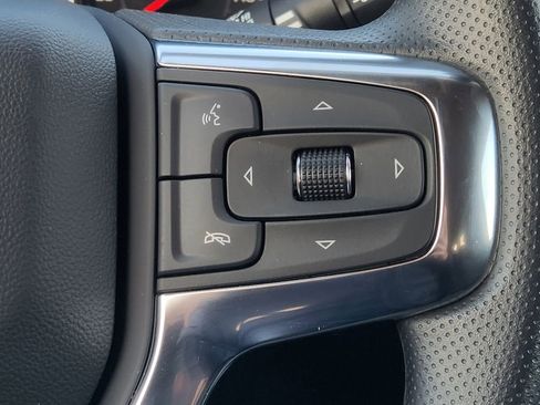 Used 2025 Chevrolet Blazer LT w/ Convenience Package image 29