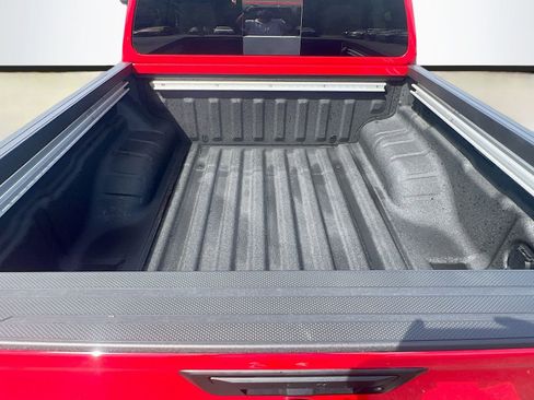 New 2026 Nissan Frontier 2WD Crew Cab image 27