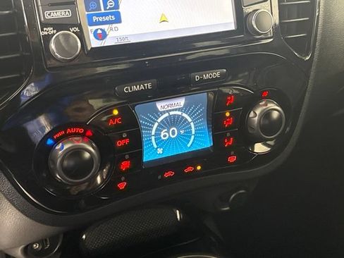 Used 2015 Nissan Juke NISMO AWD/4WD image 24