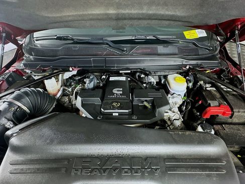 Used 2024 RAM 3500 Limited image 33