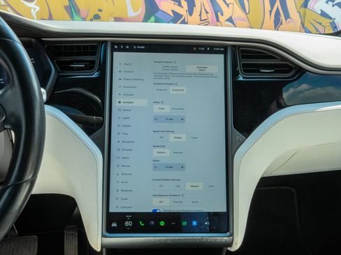 Used 2020 Tesla Model X Long Range AWD/4WD image 40