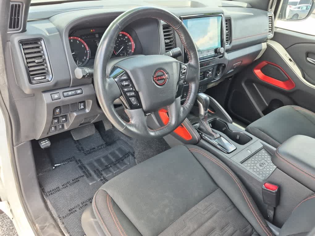 Used 2023 Nissan Frontier PRO-4X w/ Pro Convenience Package AWD/4WD image 11