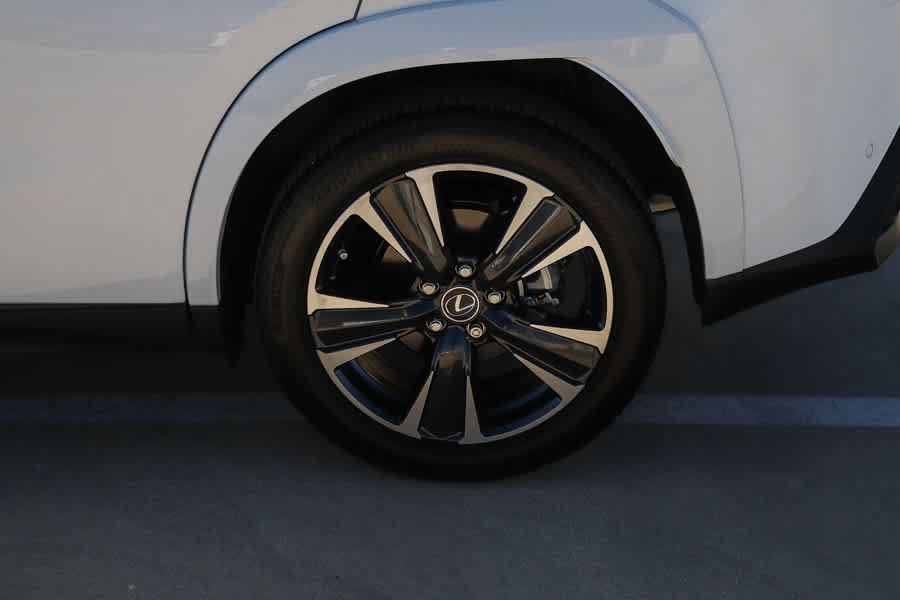 Certified 2026 Lexus UX 300h FWD w/ Accessory Package (Z2) image 12