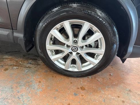 Used 2020 Nissan Rogue Sport S w/ Appearance Package FWD image 10