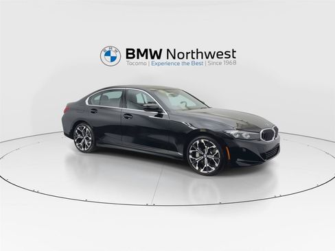 New 2026 BMW 330i Sedan w/ Convenience Package RWD image 6