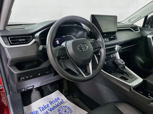 Used 2024 Toyota RAV4 XLE Premium w/ Weather Package AWD/4WD image 9