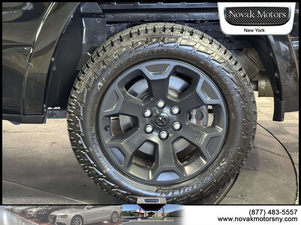 Used 2021 RAM 1500 Laramie AWD/4WD image 9