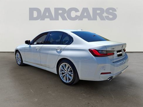 Certified 2023 BMW 330i xDrive Sedan w/ Premium Package AWD/4WD image 4