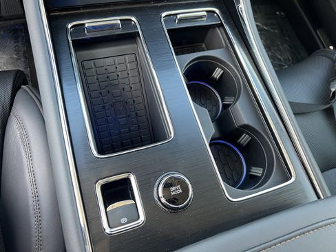 New 2025 Lincoln Aviator Reserve w/ Equipment Group 201A image 21