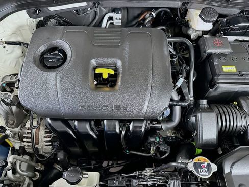 Used 2023 Kia Soul LX image 9