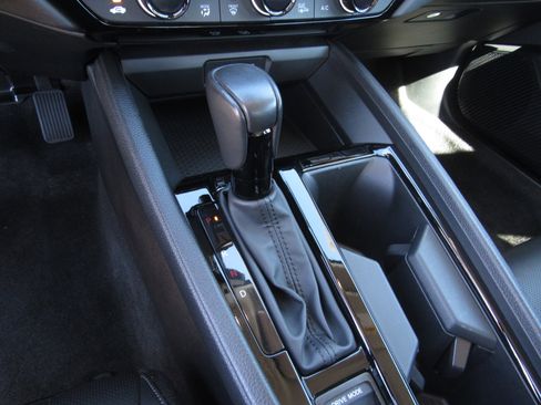 Used 2023 Honda Accord EX-L image 20