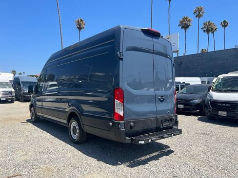 Used 2020 Ford Transit 250 148 High Roof Extended RWD image 11