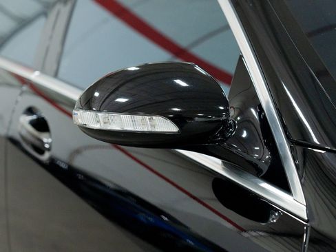 Used 2008 Mercedes-Benz S 63 AMG image 16