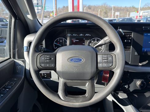 Used 2023 Ford F250 XLT w/ FX4 Off-Road Package image 14