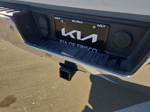 Used 2016 Chevrolet Silverado 1500 LT w/ Texas Edition image 33